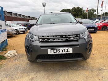 Used Land Rover Discovery Sport 2016 for sale - 78903068: Photo