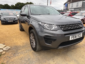 Used Land Rover Discovery Sport 2016 for sale - 78903068: Photo