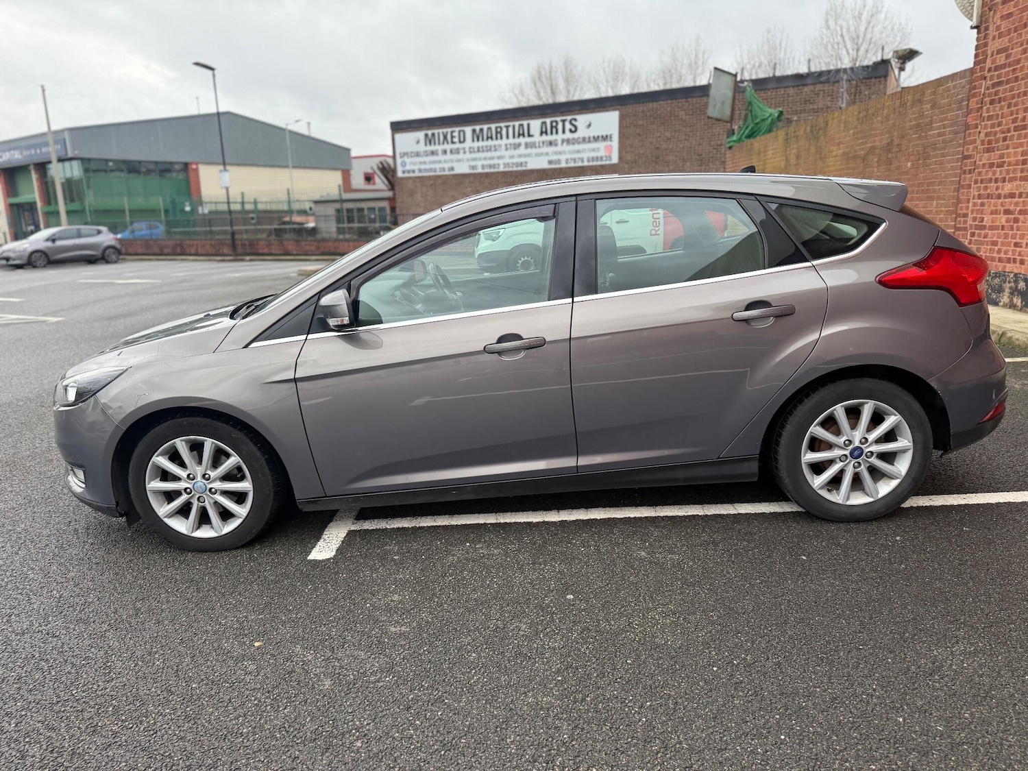 Used Ford Focus for sale - 76550410: Photo 11