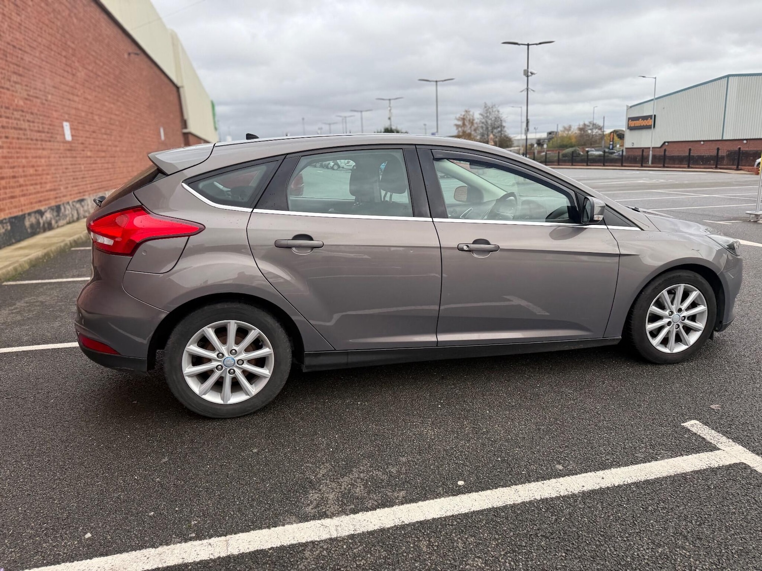 Used Ford Focus for sale - 76550410: Photo 15