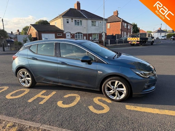 Used Vauxhall Astra 2017 for sale - 75697386: Photo 2