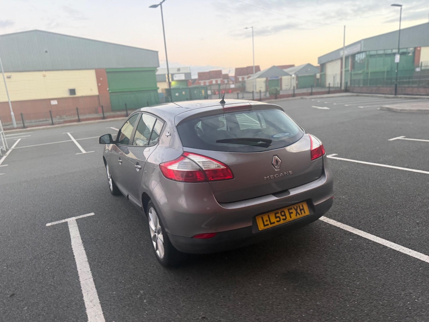 Used Renault Megane 2010 for sale - 77198318: Photo 11