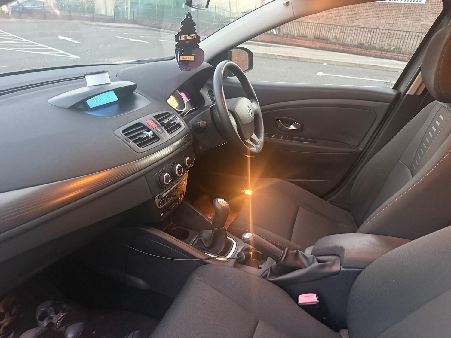 Used Renault Megane 2010 for sale - 77198318: Photo 13