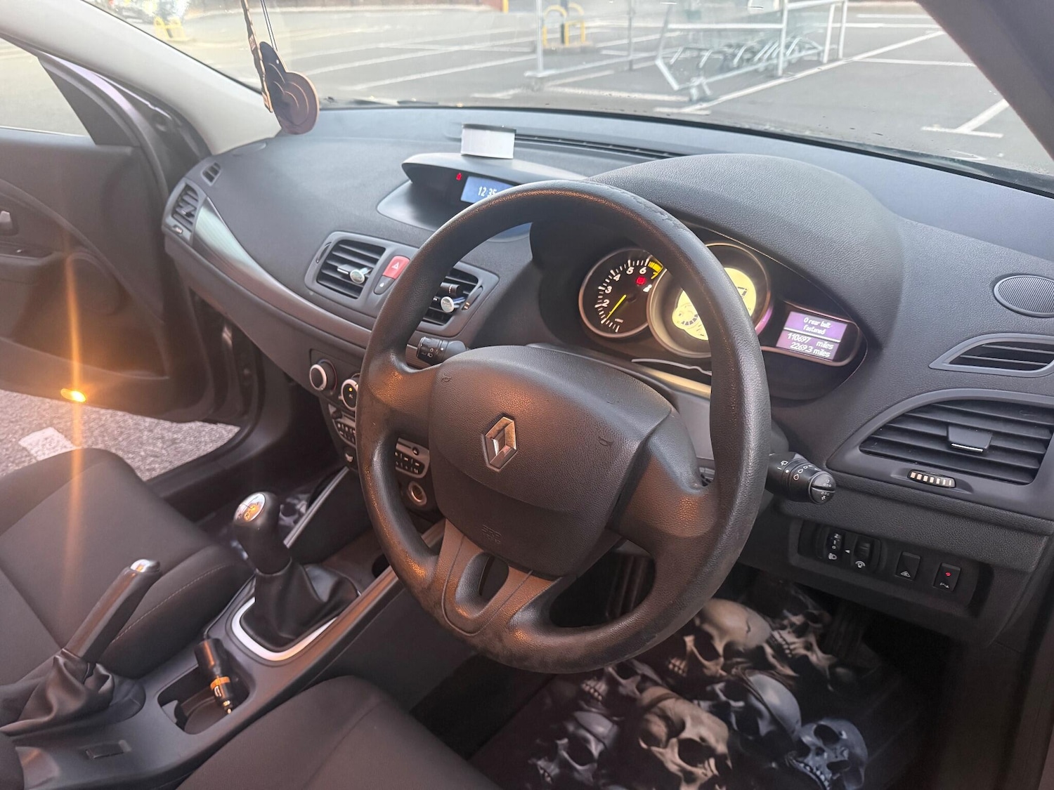 Used Renault Megane 2010 for sale - 77198318: Photo 23