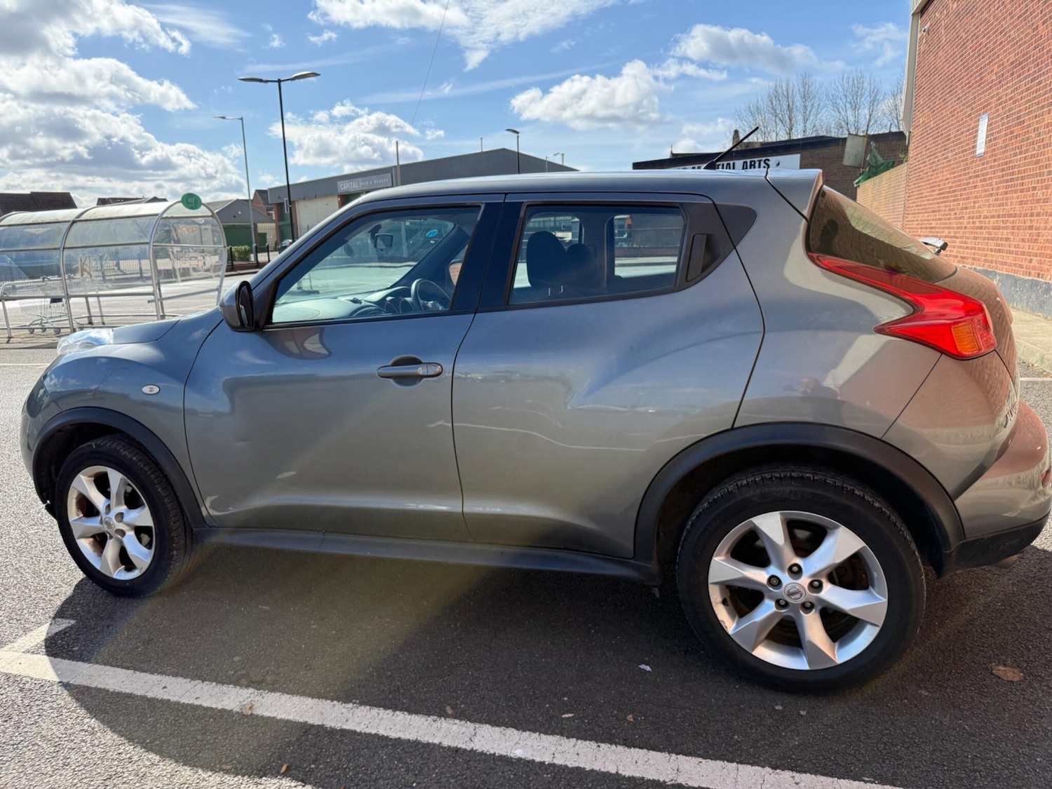 Used Nissan Juke 2011 for sale - 78127916: Photo 11