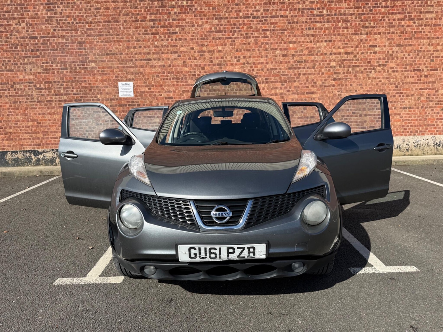 Used Nissan Juke 2011 for sale - 78127916: Photo 2