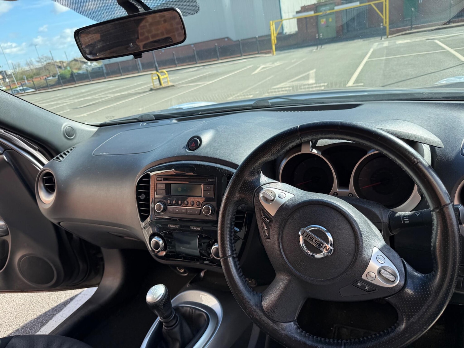 Used Nissan Juke 2011 for sale - 78127916: Photo 27