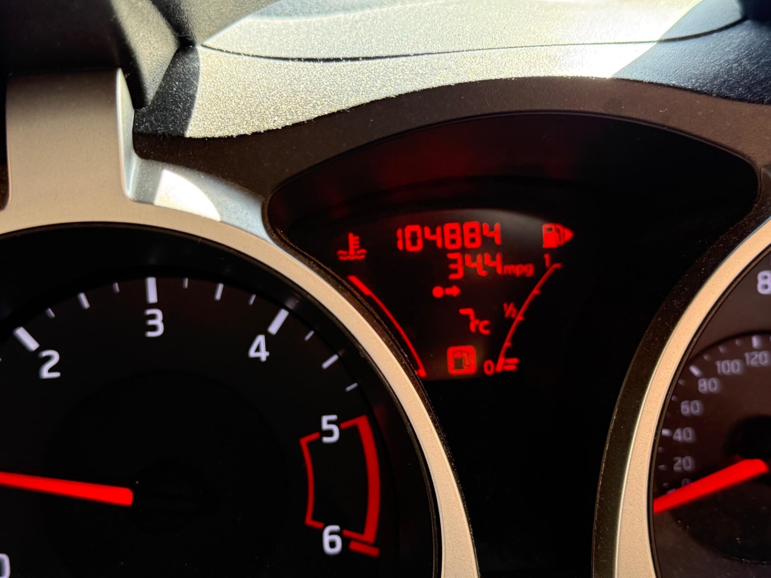 Used Nissan Juke 2011 for sale - 78127916: Photo 35