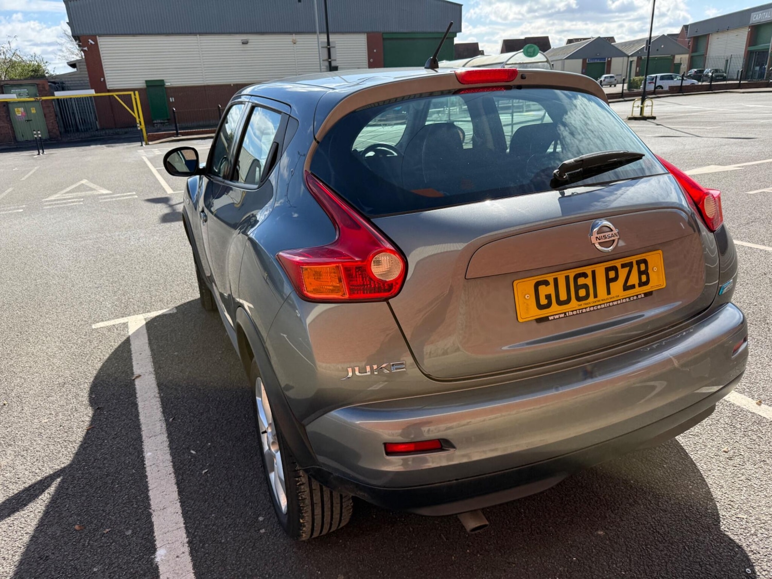 Used Nissan Juke 2011 for sale - 78127916: Photo 5
