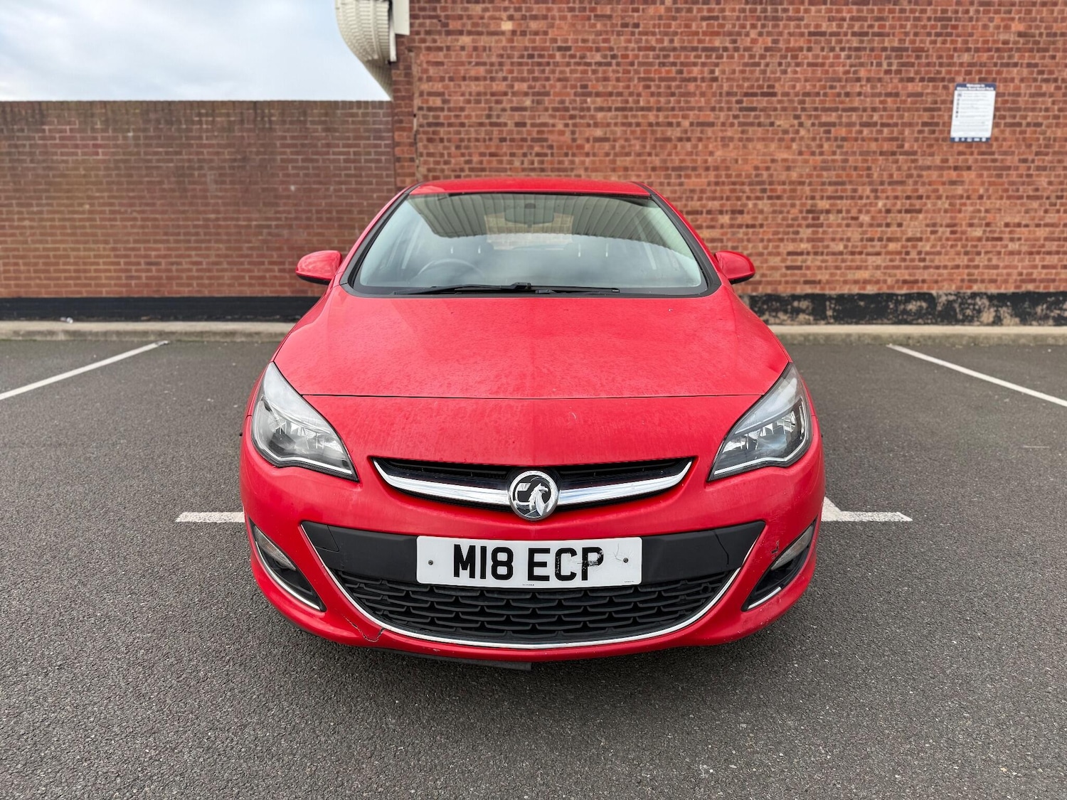 Used Vauxhall Astra 2015 for sale - 77198314: Photo 2