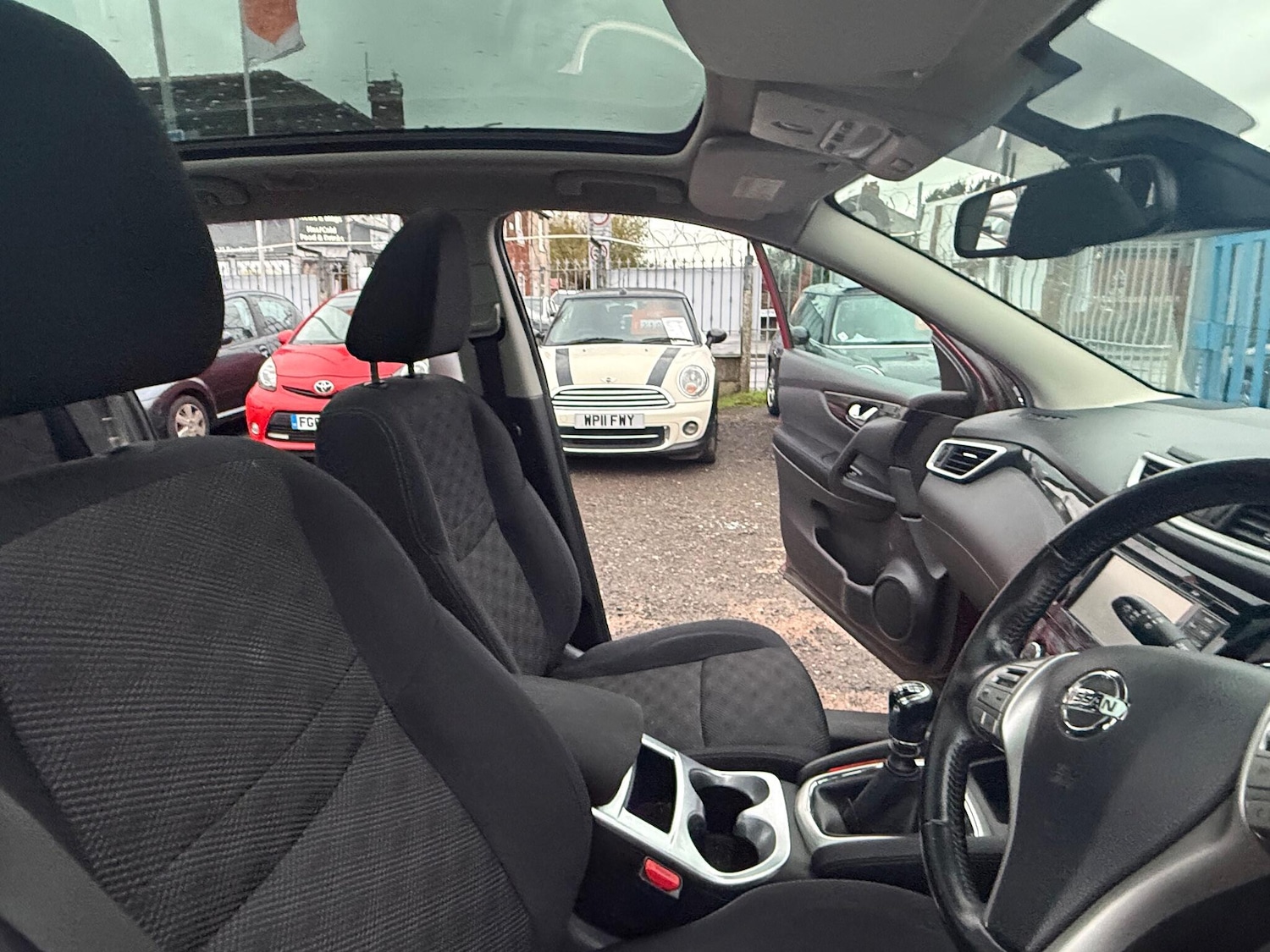 Used Nissan Qashqai 2014 for sale - 76786399: Photo 20