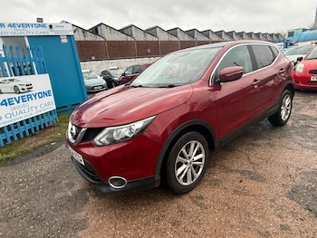 Used Nissan Qashqai 2014 for sale - 76786399: Photo