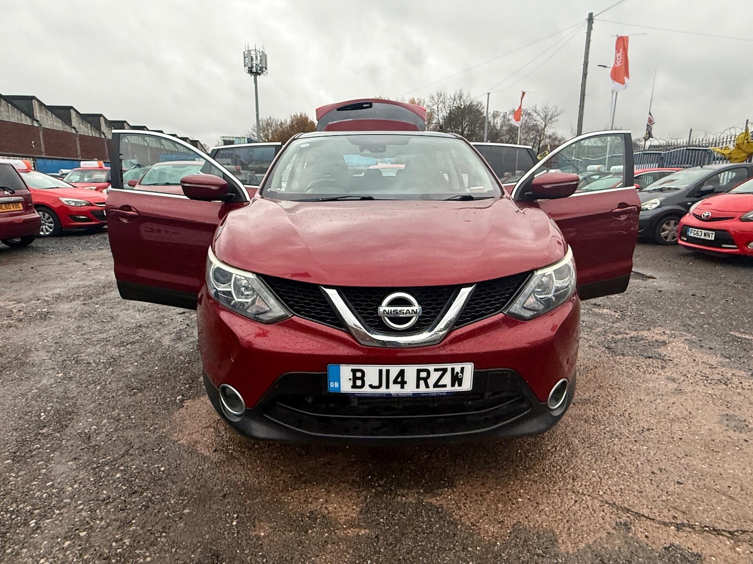 Used Nissan Qashqai 2014 for sale - 76786399: Photo 6
