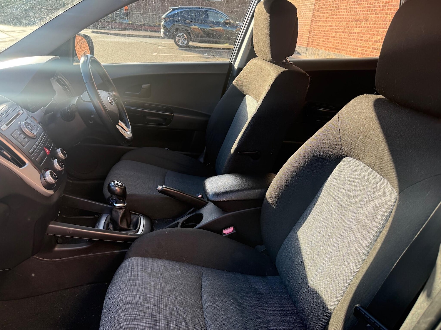 Used Kia Ceed 2011 for sale - 76753049: Photo 14