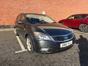 2011 (61) - 1.6 CRDi 89 2 EcoDynamics 5dr