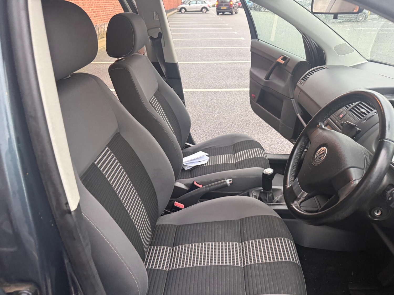 Used Volkswagen Polo 2009 for sale - 77203919: Photo 16