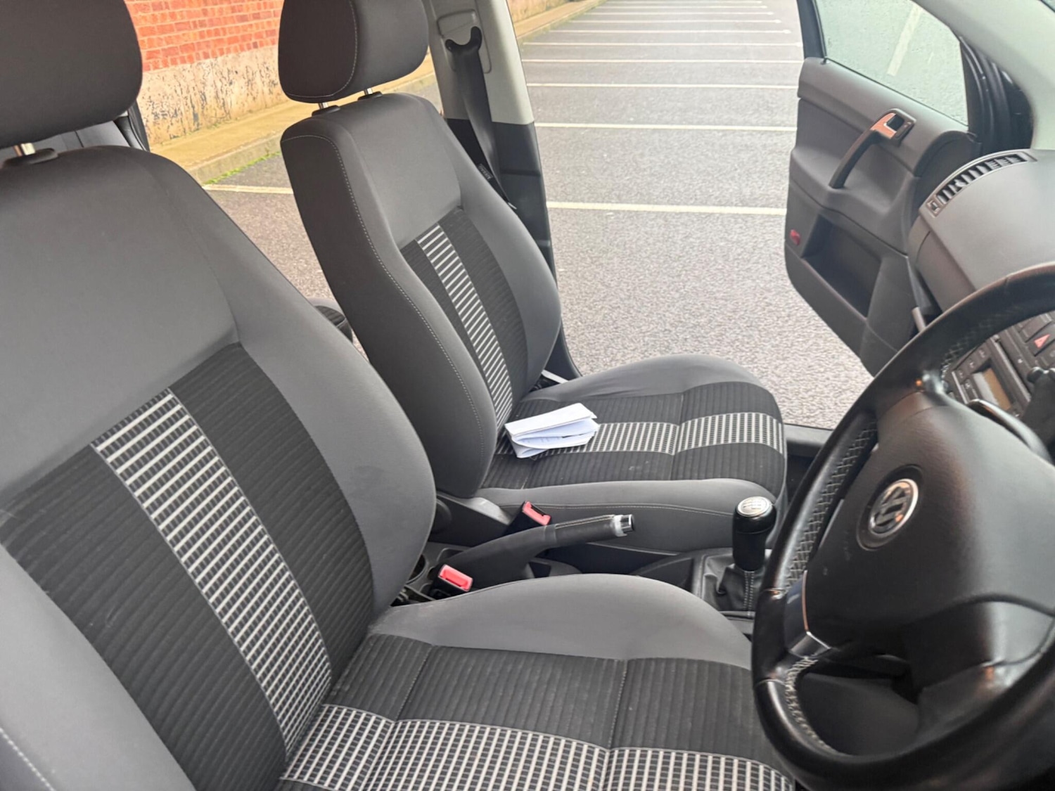 Used Volkswagen Polo 2009 for sale - 77203919: Photo 17