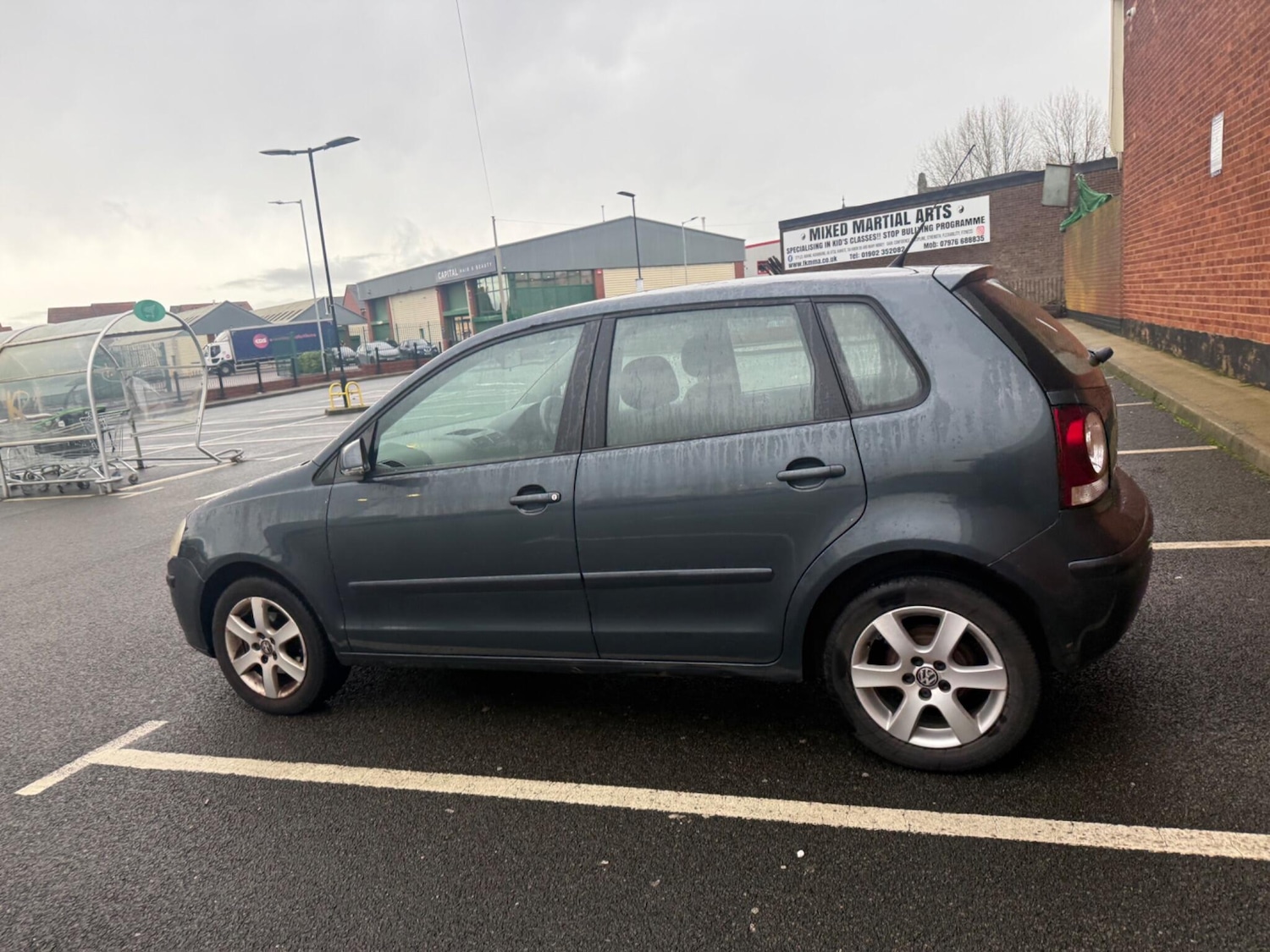 Used Volkswagen Polo 2009 for sale - 77203919: Photo 29