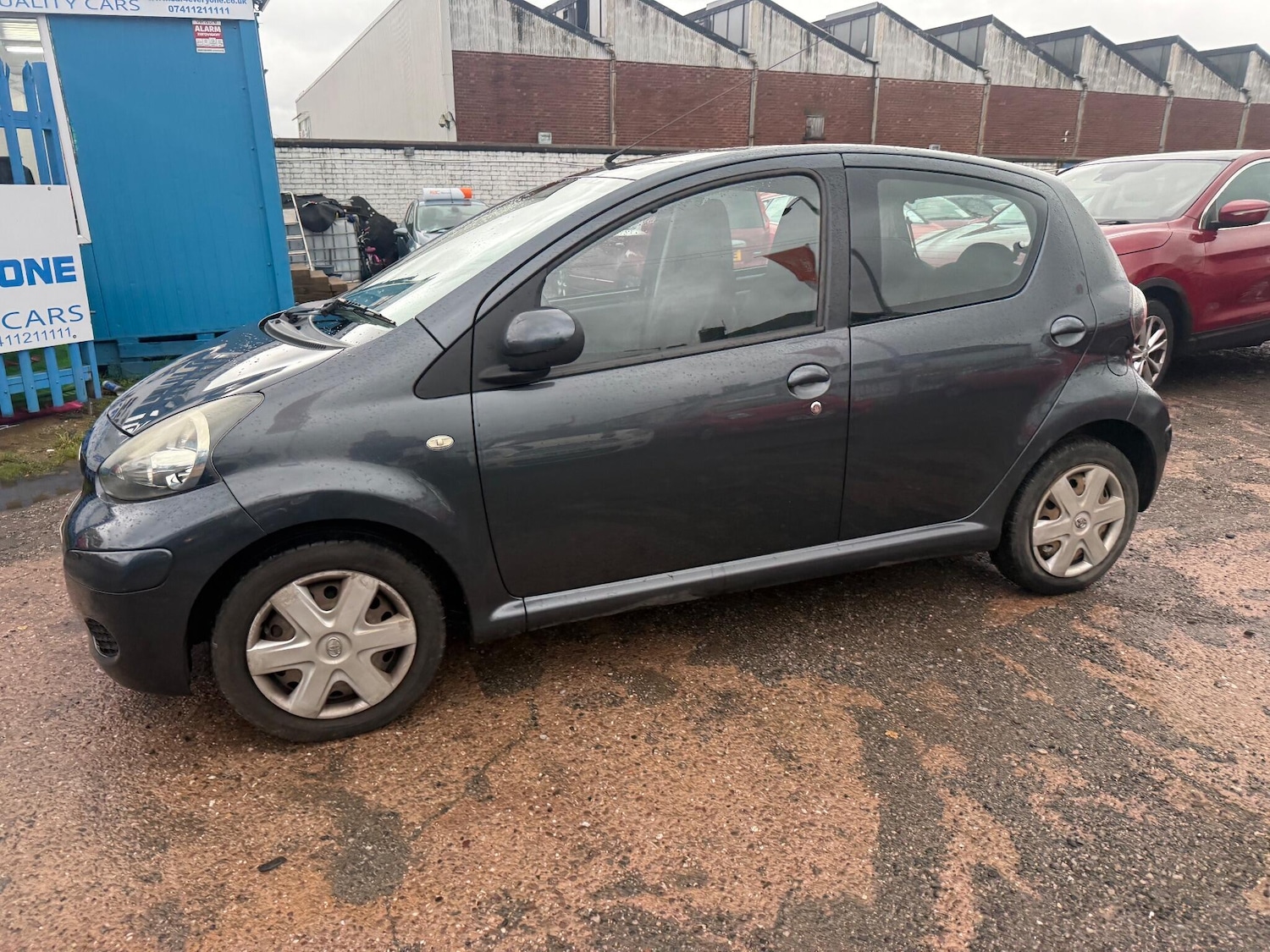 Used Toyota AYGO for sale - 76824930: Photo 11