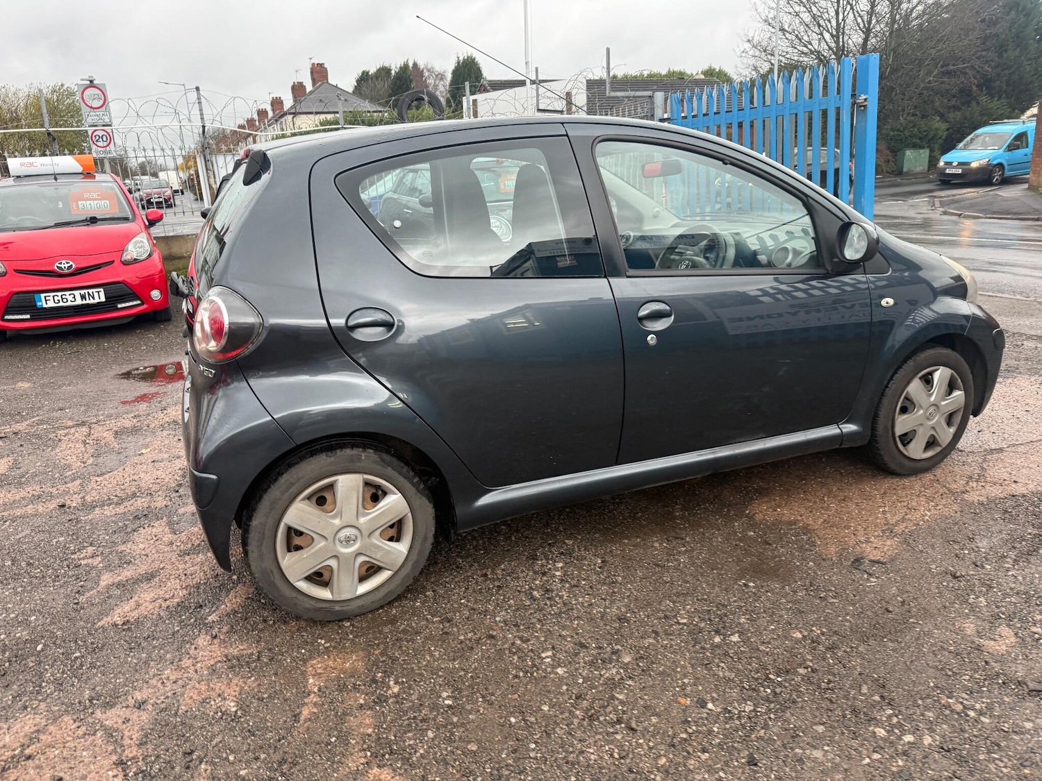 Used Toyota AYGO for sale - 76824930: Photo 5