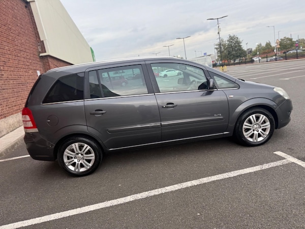 Used Vauxhall Zafira 2010 for sale - 76151271: Photo 13
