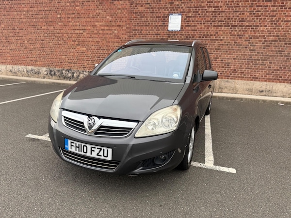 Used Vauxhall Zafira 2010 for sale - 76151271: Photo 3
