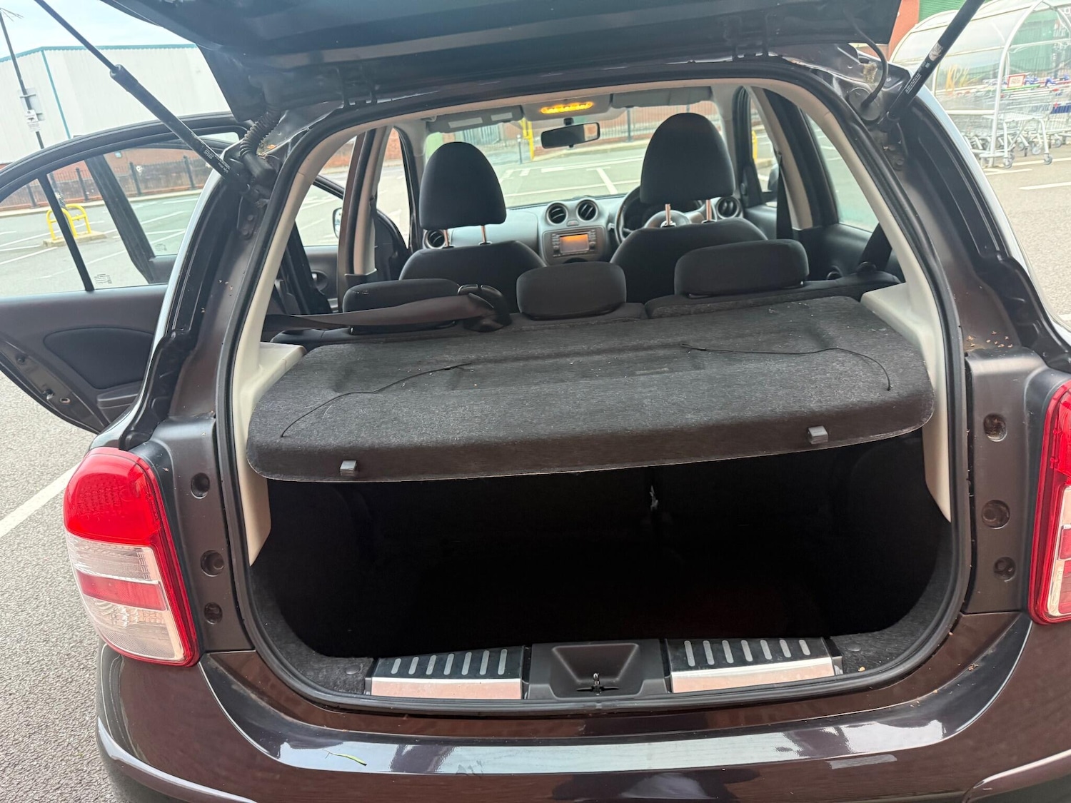 Used Nissan Micra 2012 for sale - 77198325: Photo 24