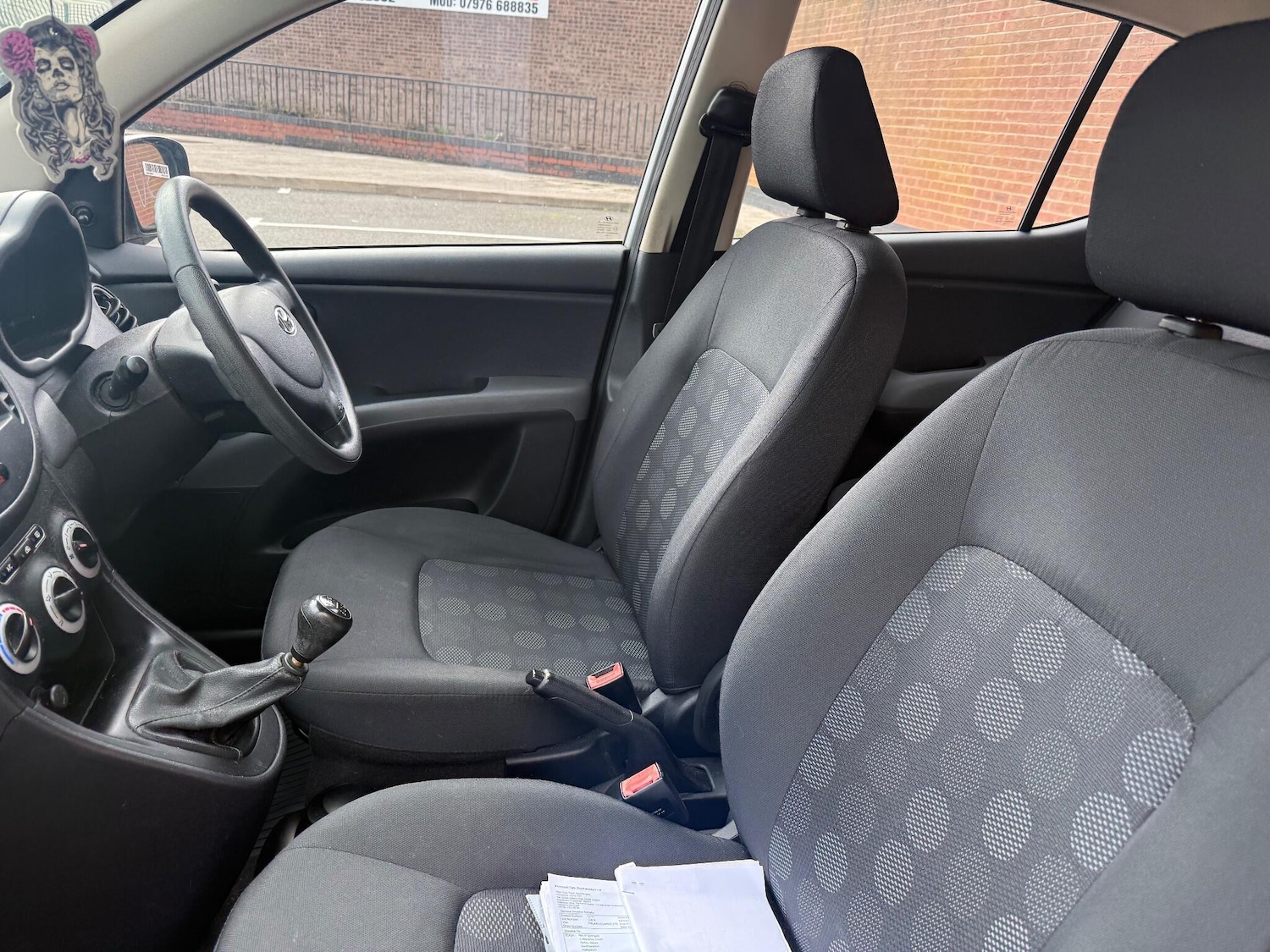 Used Hyundai i10 2010 for sale - 76371638: Photo 17