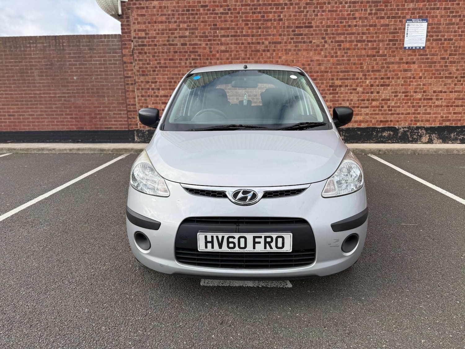 Used Hyundai i10 2010 for sale - 76371638: Photo 2