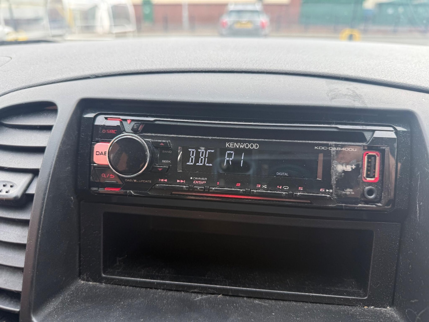 Used Hyundai i10 2010 for sale - 76371638: Photo 31