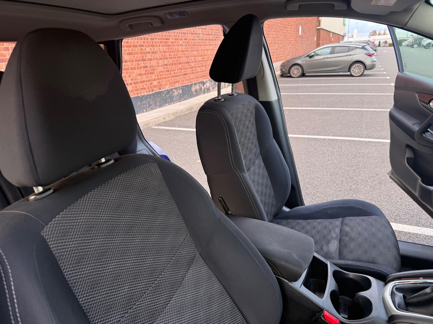 Used Nissan Qashqai 2014 for sale - 76398408: Photo 21