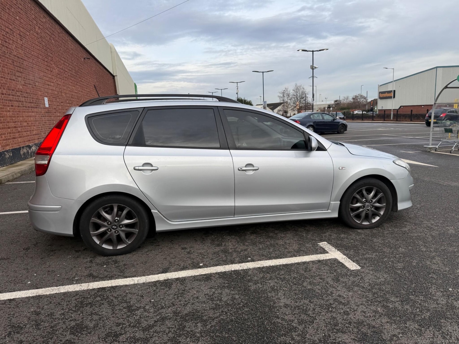 Used Hyundai i30 2011 for sale - 77202993: Photo 15