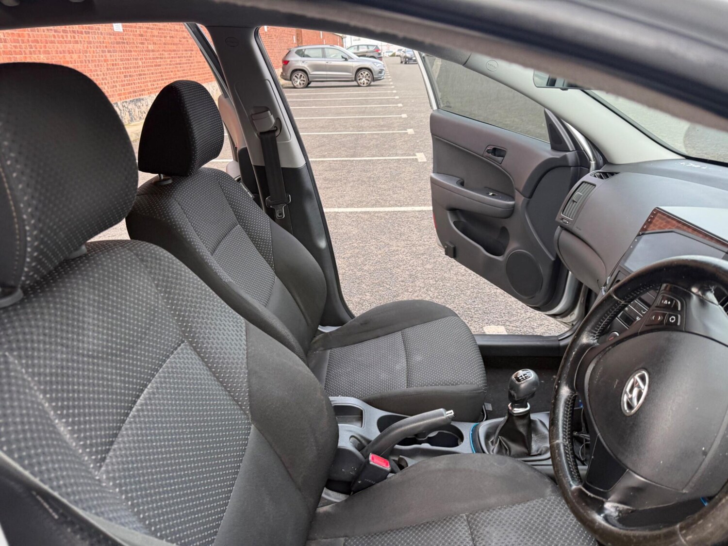 Used Hyundai i30 2011 for sale - 77202993: Photo 25