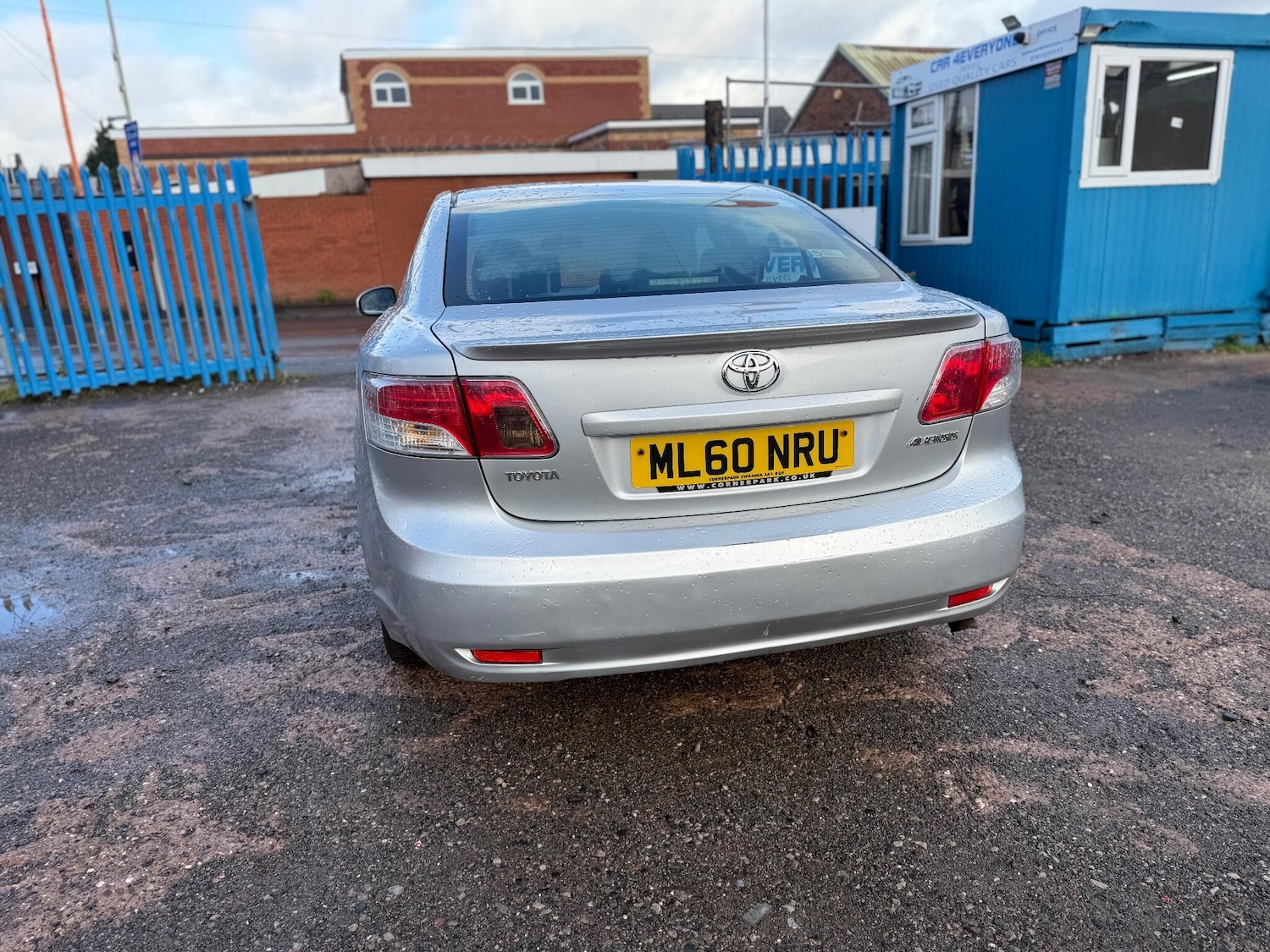 Used Toyota Avensis 2010 for sale - 76850126: Photo 12