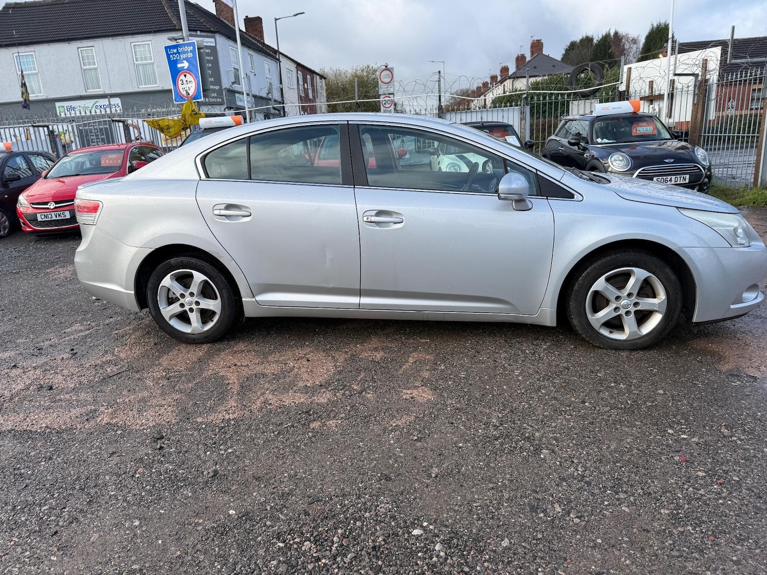 Used Toyota Avensis 2010 for sale - 76850126: Photo 13