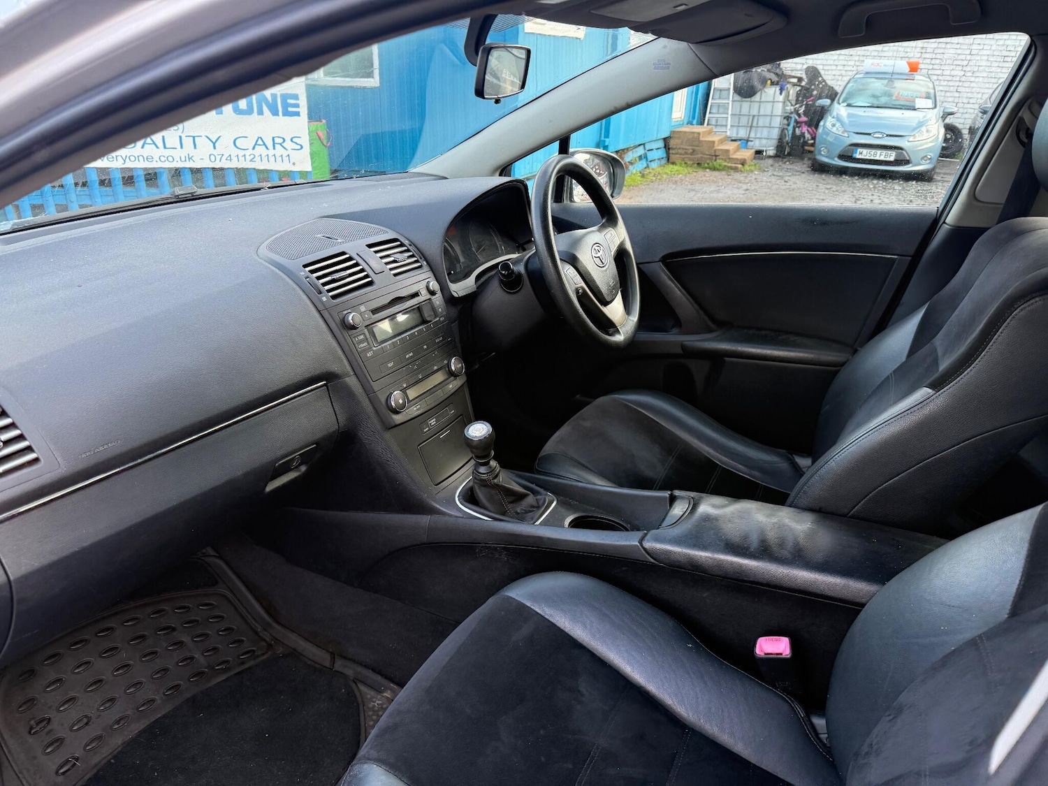 Used Toyota Avensis 2010 for sale - 76850126: Photo 17