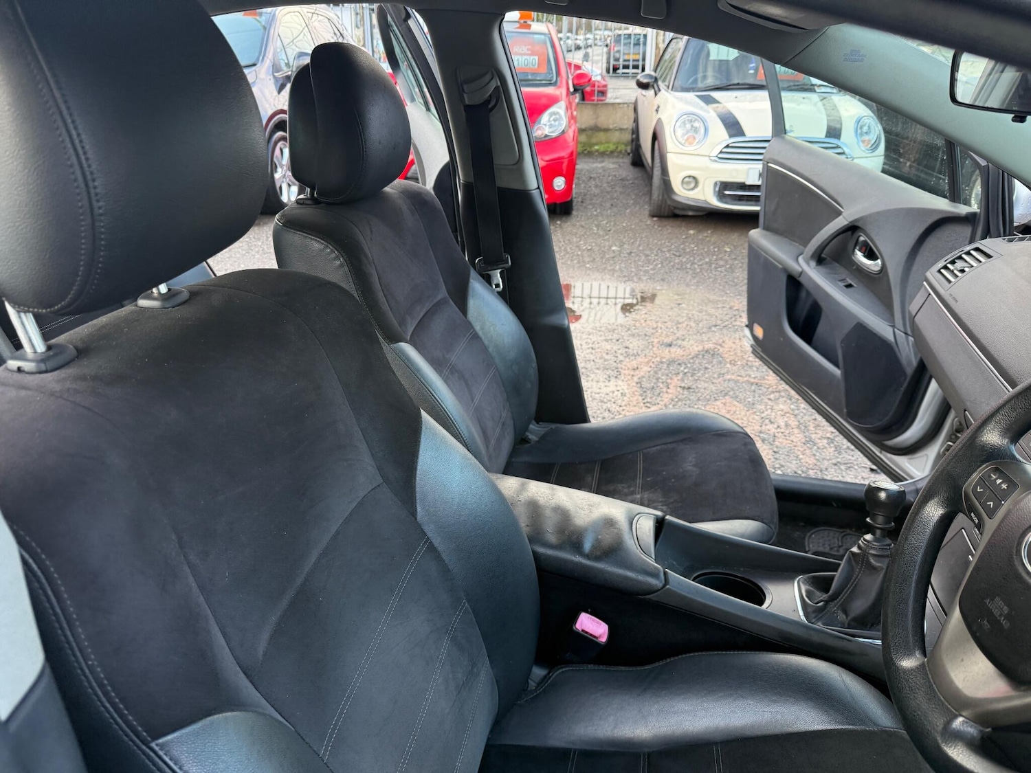 Used Toyota Avensis 2010 for sale - 76850126: Photo 21