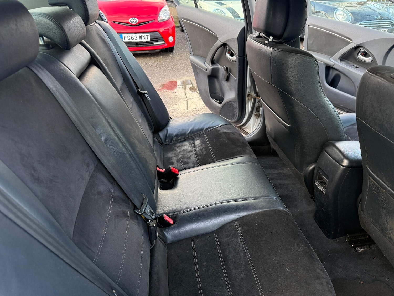 Used Toyota Avensis 2010 for sale - 76850126: Photo 23