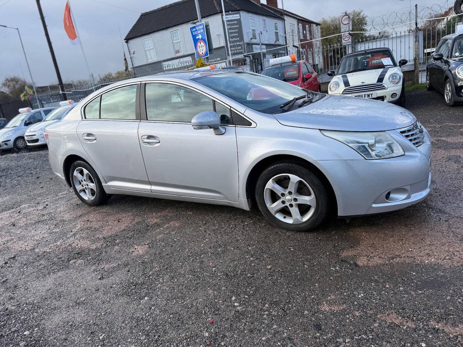 Used Toyota Avensis 2010 for sale - 76850126: Photo 5