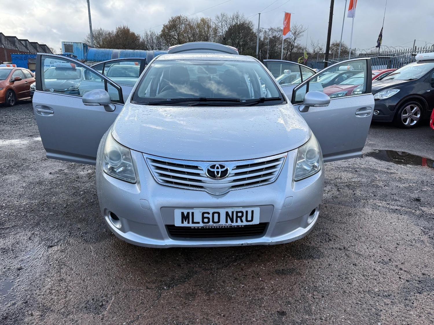 Used Toyota Avensis 2010 for sale - 76850126: Photo 7