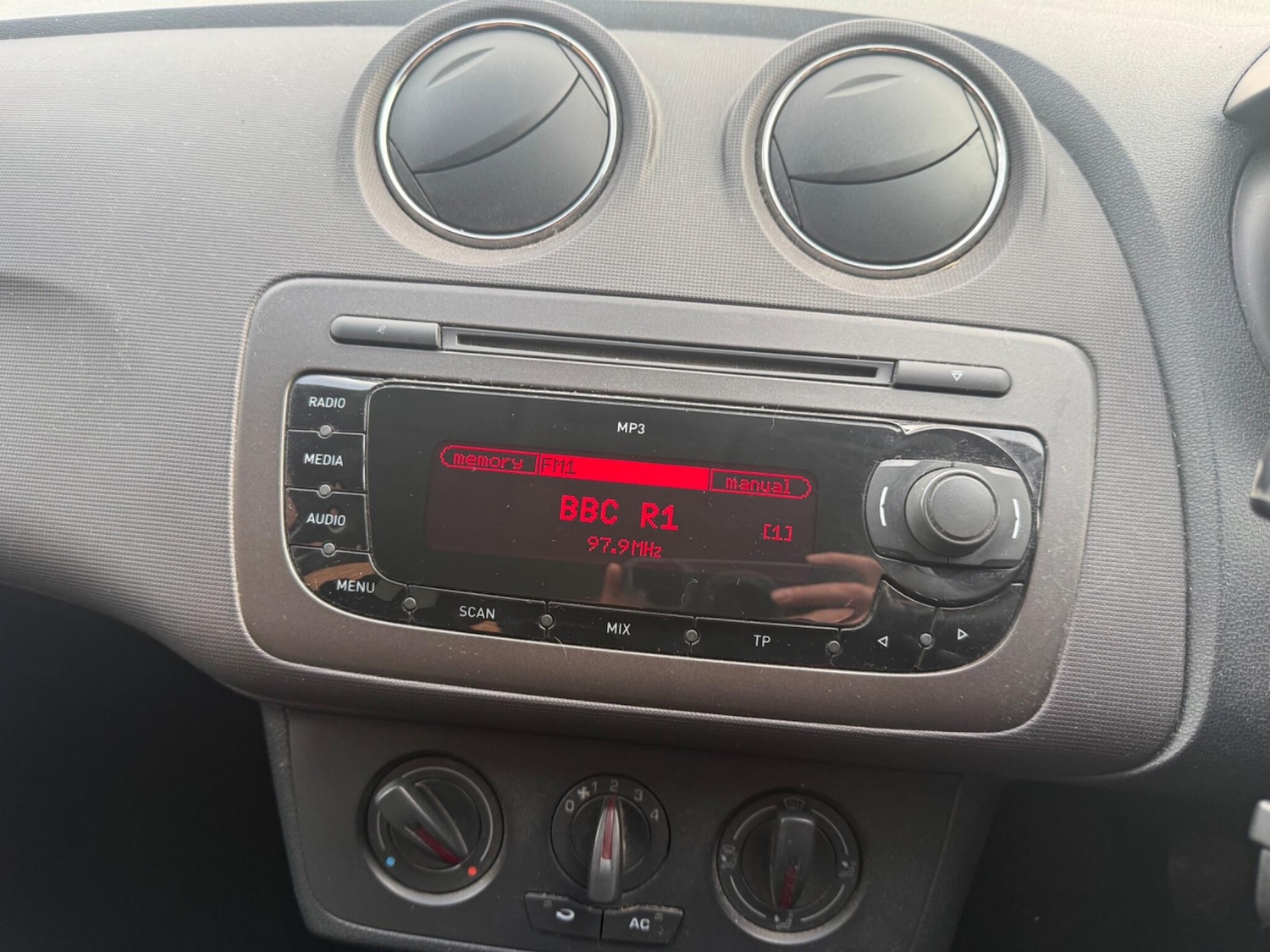 Used SEAT Ibiza 2012 for sale - 77203099: Photo 28