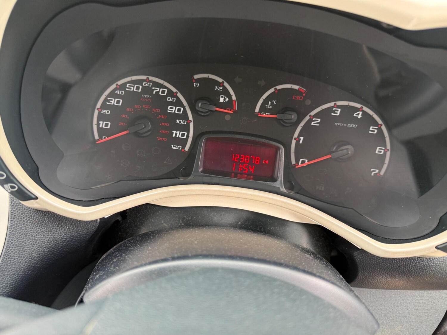 Used Ford Ka 2010 for sale - 78058038: Photo 25