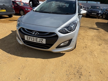 Used Hyundai i30 2013 for sale - 78900016: Photo