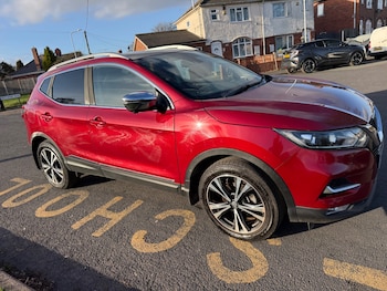 Used Nissan Qashqai 2017 for sale - 78475802: Photo