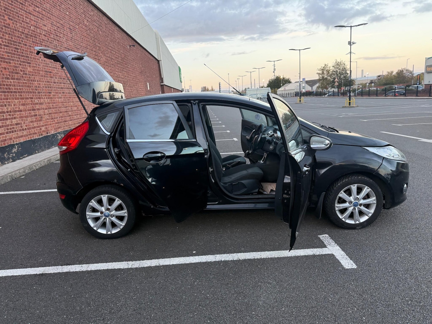 Used Ford Fiesta 2008 for sale - 77359988: Photo 15