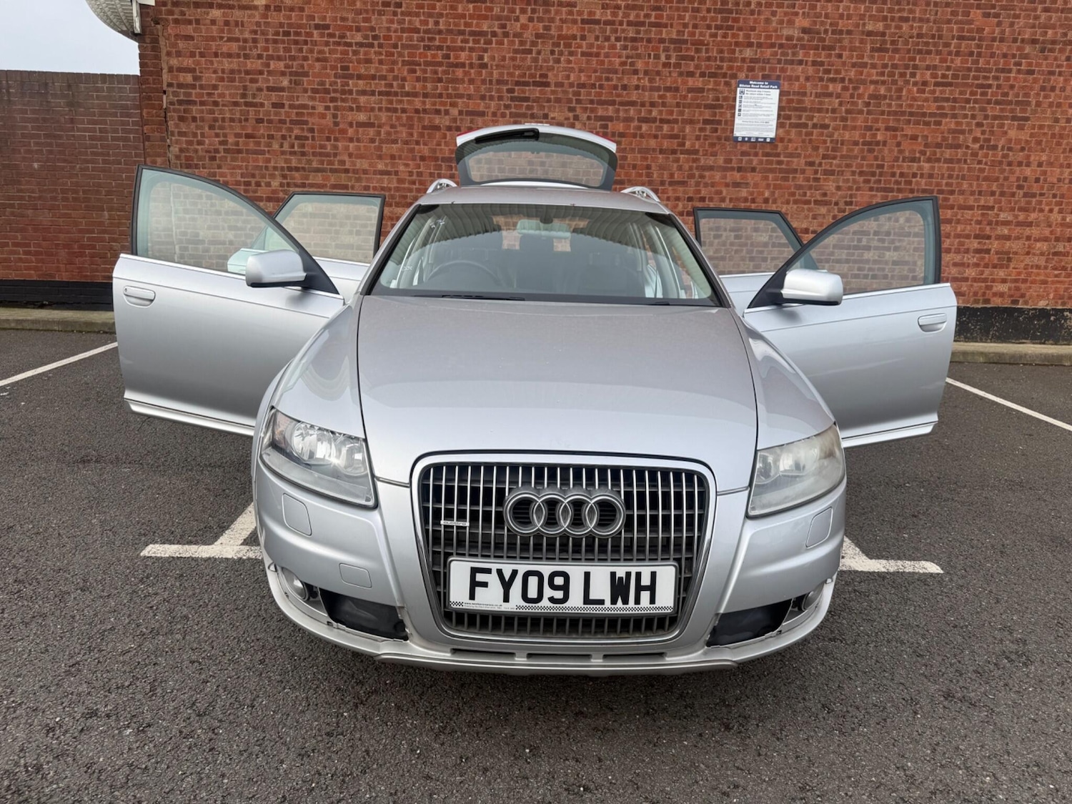 Used Audi A6 Allroad 2009 for sale - 77646671: Photo 6
