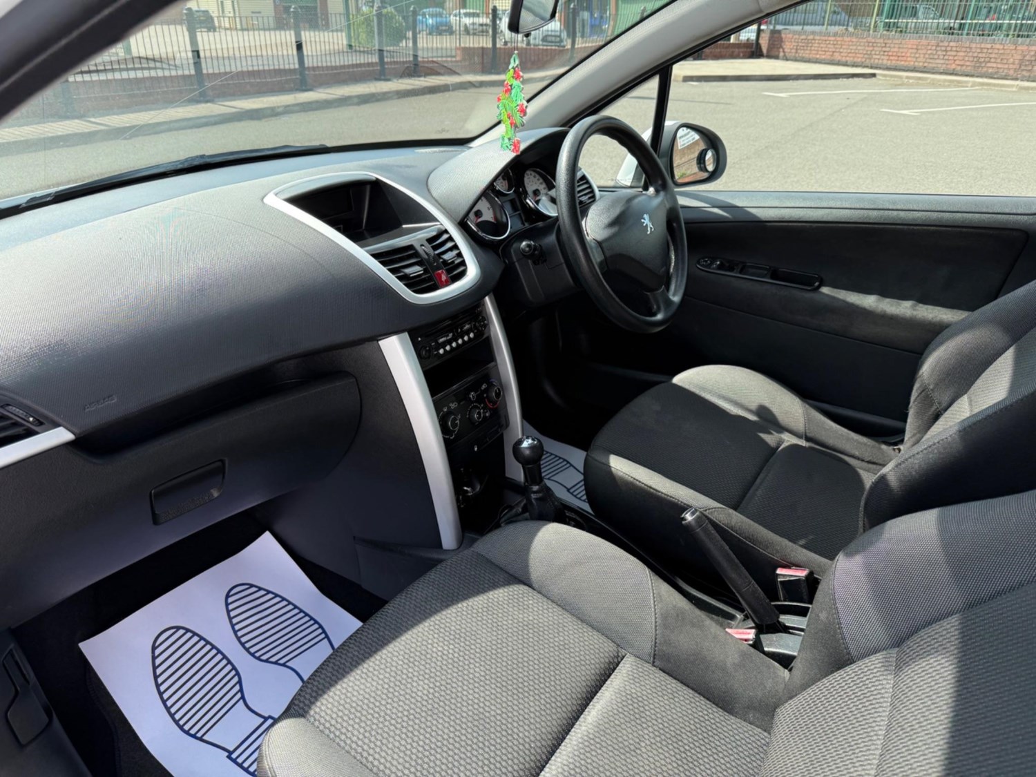Peugeot 207 (11) - 1.4 Access Euro 5 3dr - Image 26