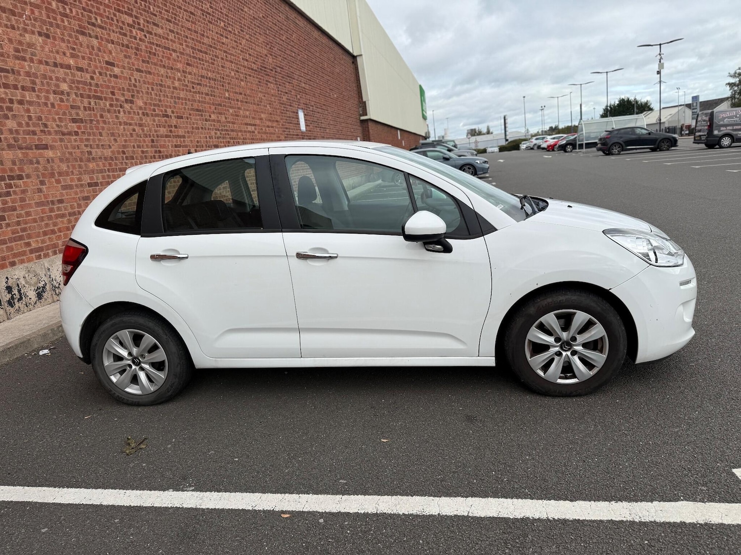 Used Citroen C3 2014 for sale - 76759399: Photo 11