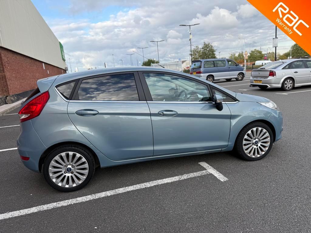 Used Ford Fiesta 2009 for sale - 76633126: Photo 11