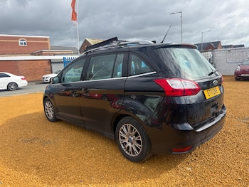 Used Ford Grand C-Max 2011 for sale - 78276488: Photo